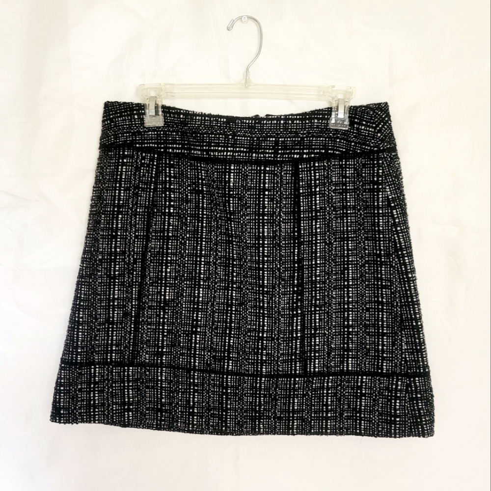 Halogen black and white tweed mini skirt Size 10